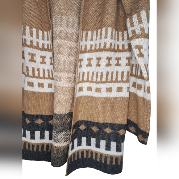 LOVE BY DESIGN Tribal print open sweater, Hooded, black/white/camel, size M - Picture 3 of 6